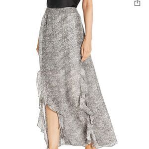 BB Dakota Never Ends Taupe Skirt NWT